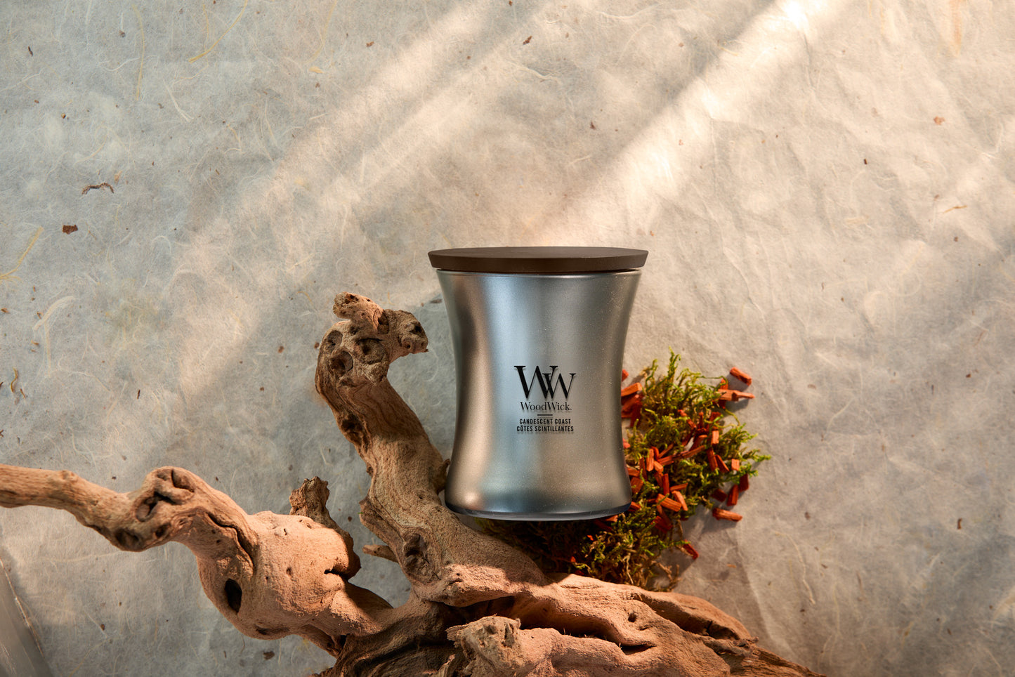 WoodWick Precious Metals Medium Candle – Candescent Coast Silver