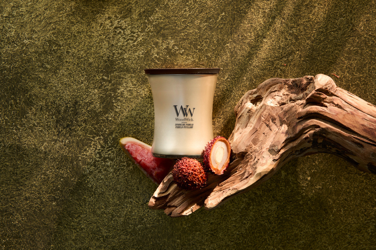 WoodWick Precious Metals Medium Candle – Sparkling Pomelo Champagne