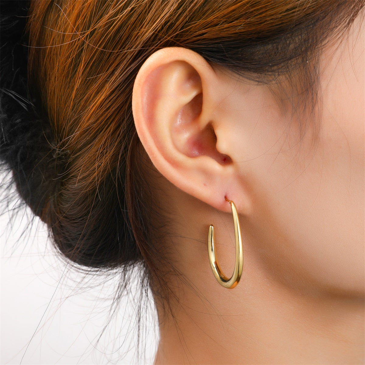 Elegant Hoop -14K