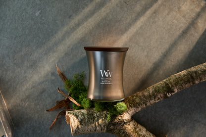 WoodWick Precious Metals Medium Candle – Melanite Mist Gunmetal